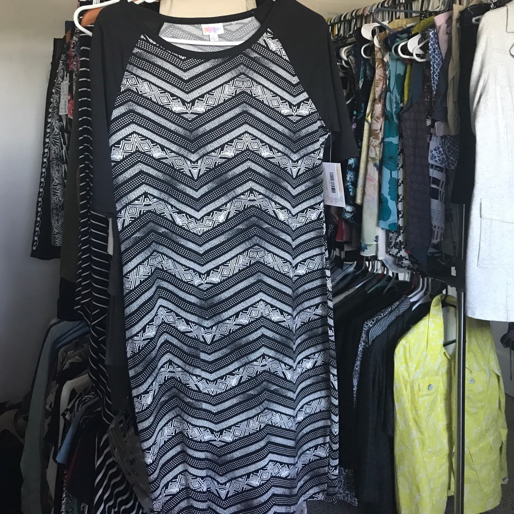 New with Tags Lularoe Julia size L. Black/Gray