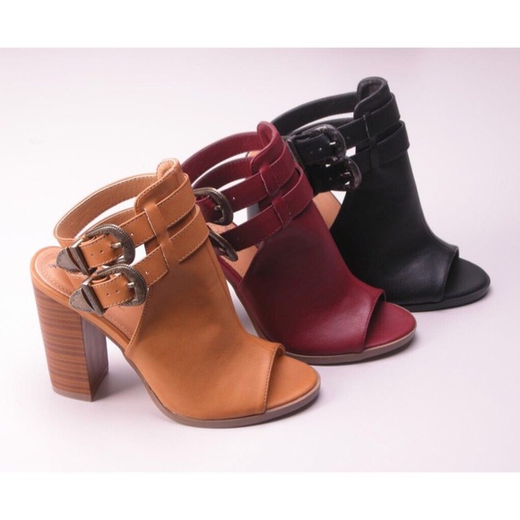 Buckle Strap Heel - Picture 2 of 4