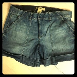 Size 14 shorts, worn once.