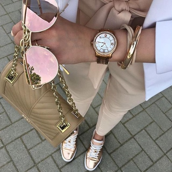 New Mirrored Sunglasses - Picture 3 of 5