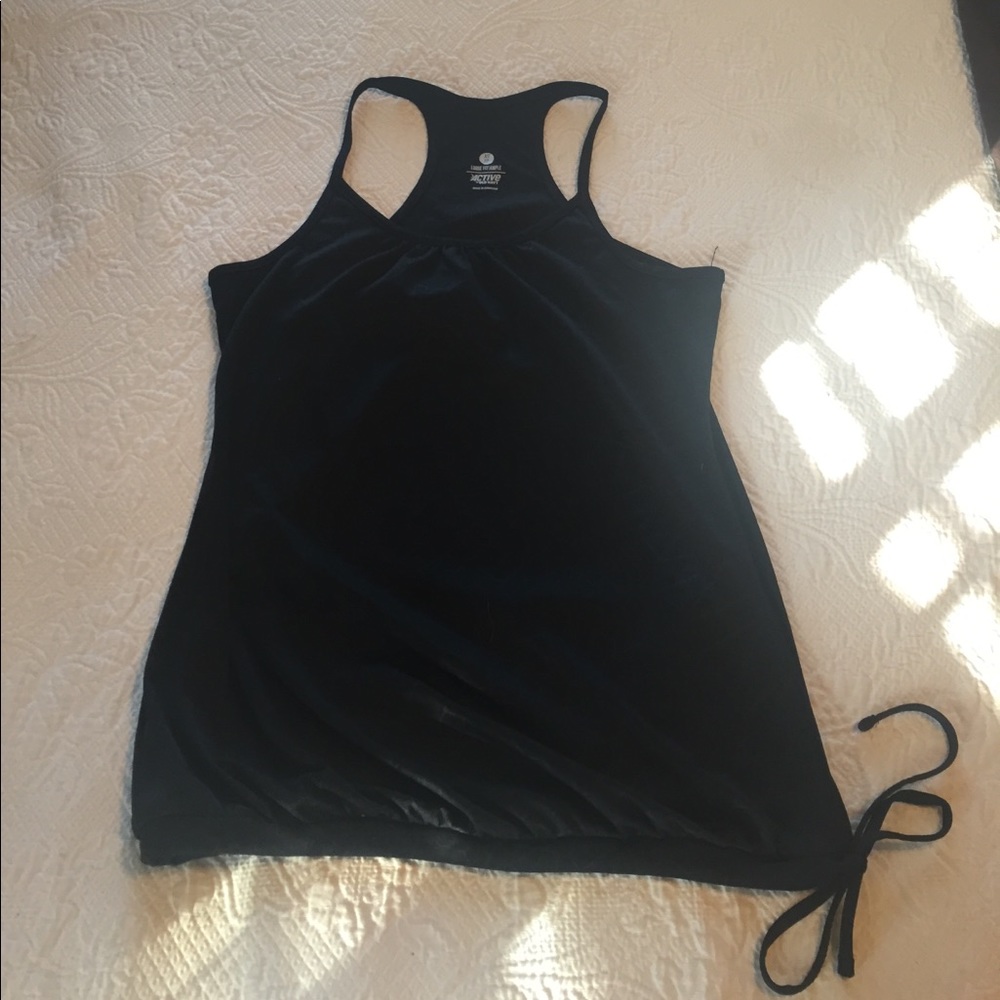 Athletic top