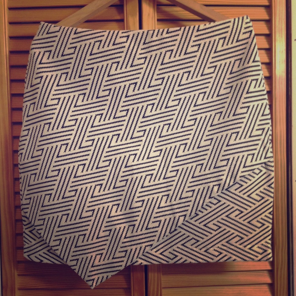 NWOT SALE! Tribal Asymmetrical Mini Skirt