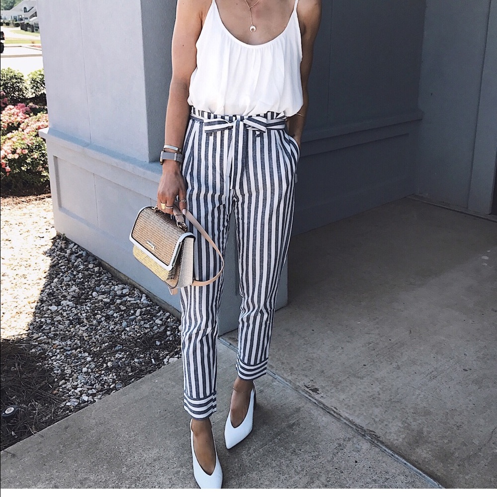 NWOT Zara sold out navy and white striped pants