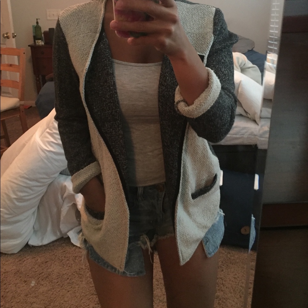 Style &co grey cardigan