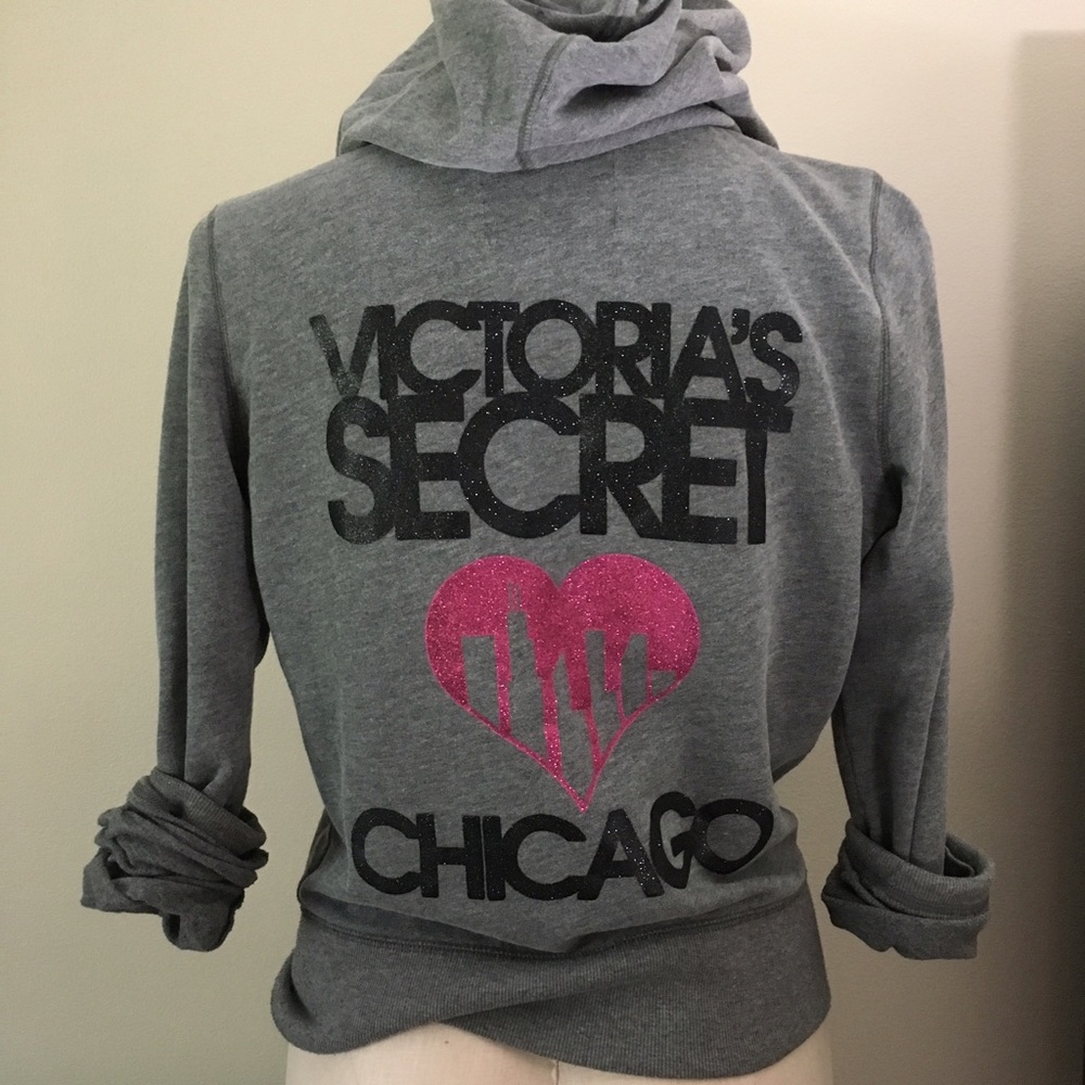 VS Supermodel Essentials Chicago Hoodie