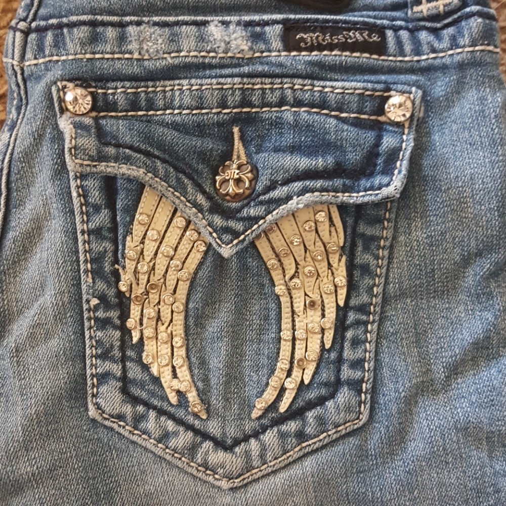 Miss Me capris - Picture 2 of 3
