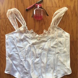 1960s vintage embroidered nightshirt in white