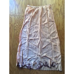 1950s vintage embroidered skirt slip