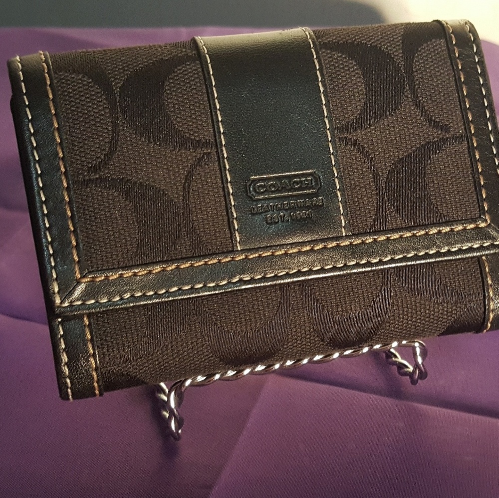 COACH SOHO TRI-FOLD WALLET