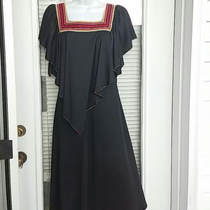 GORGEOUS VINTAGE Caftan Dress