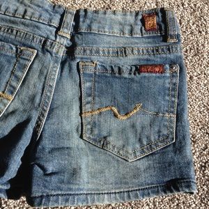 Girls - 7 For All Mankind shorts!