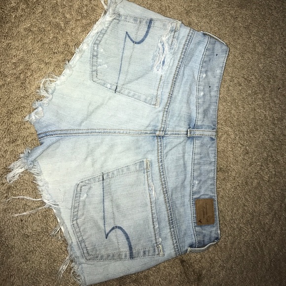 American Eagle shorts - Picture 2 of 3