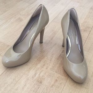 Jessica Simpson Nude Pumps