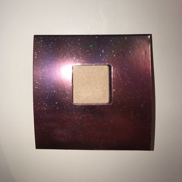 Make-up Bundle - Picture 2 of 4