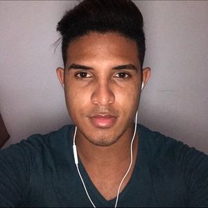 Meet your Posher, Leo