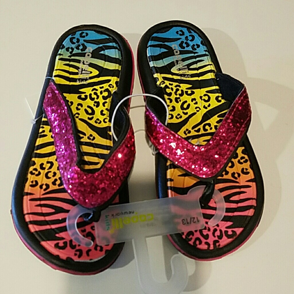 Girl's flip flops