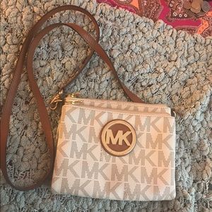 Michael Kors Fulton Cross body - White/Cream