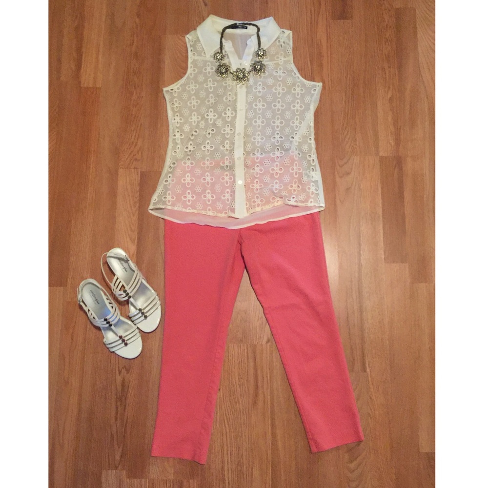 Maurice's 2 Piece Outfit Bundle Size S/M 🎈