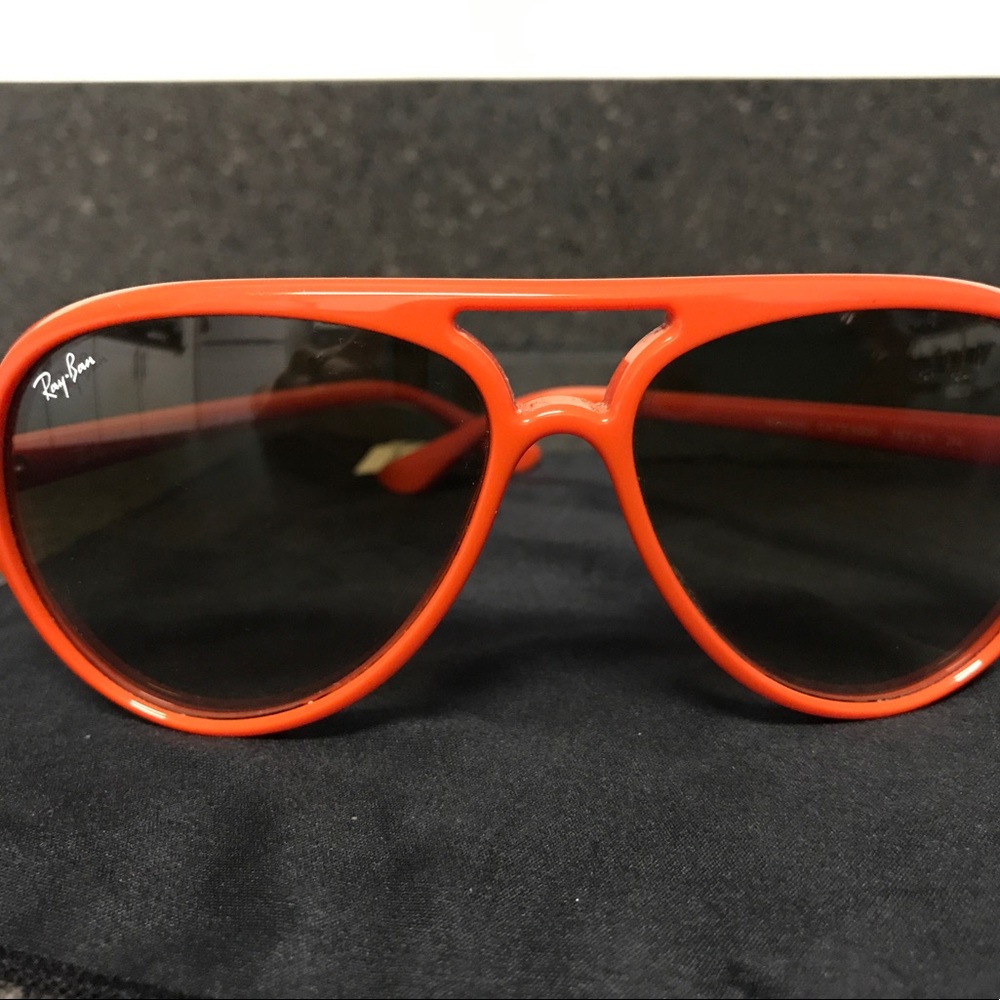 Ray Ban Cats 5000 classic sunglasses
