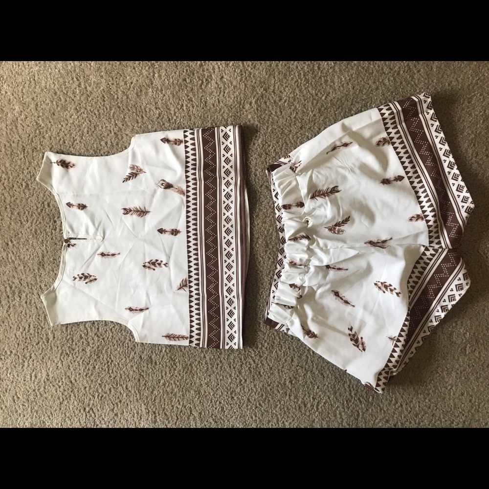 2 piece crop top set (one size)