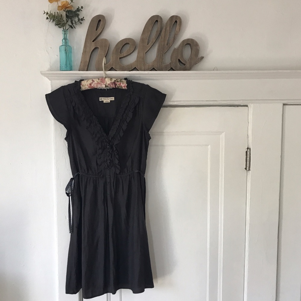 AE navy ruffle front dress