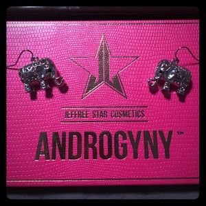 Elephant earrings. Brand is American eagle