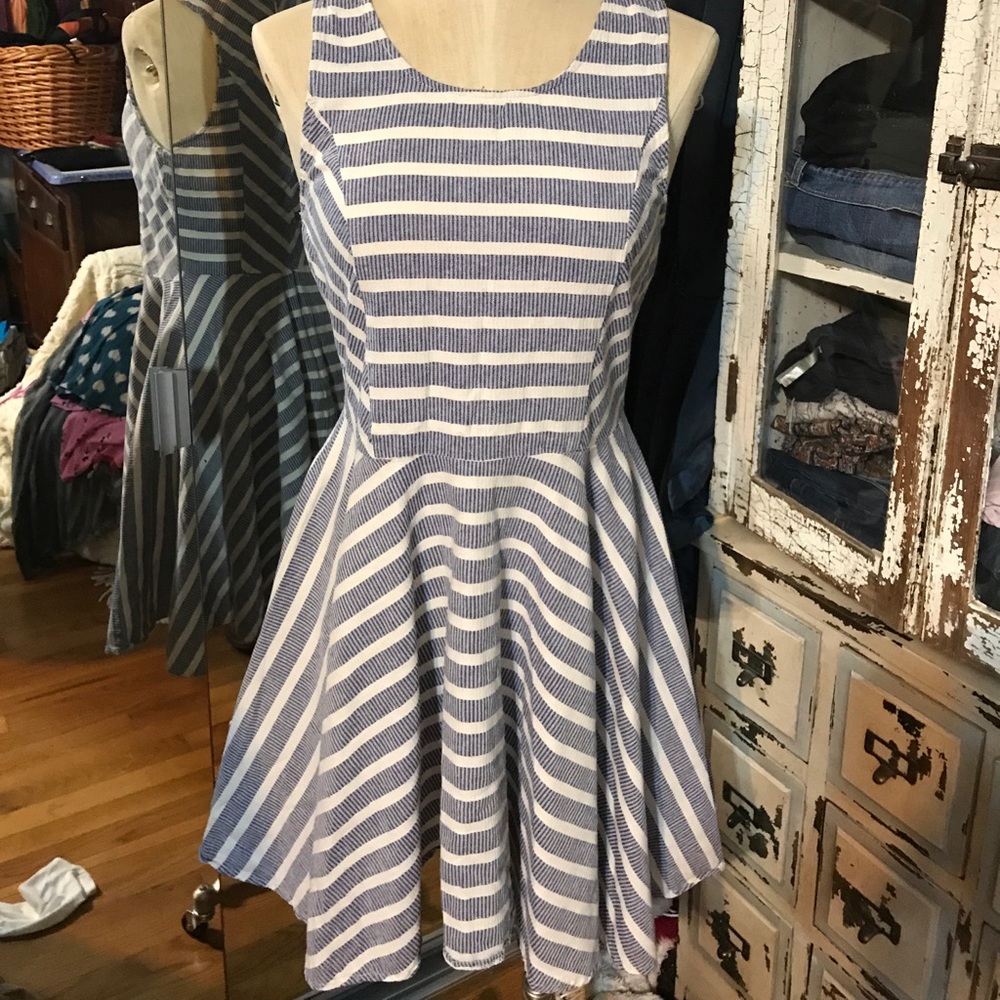 Bar ||| Striped 💯 % Cotton Blue/white Dress 👗