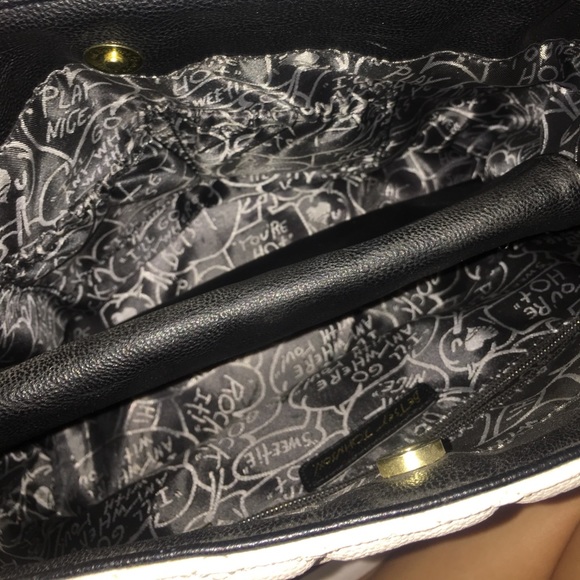 betsey johnson purse - Picture 4 of 5