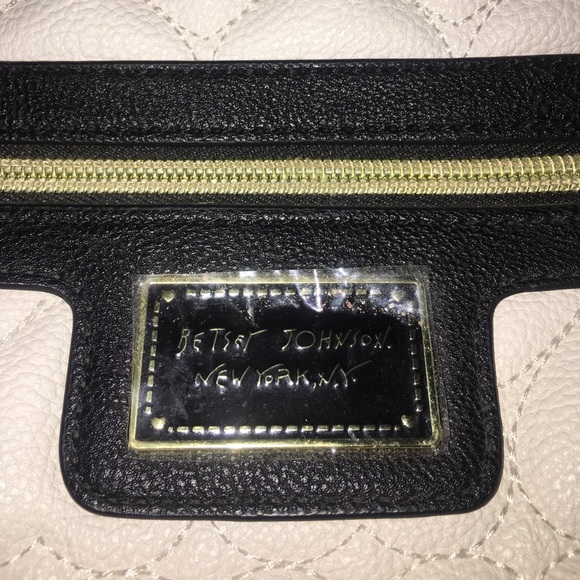 betsey johnson purse - Picture 5 of 5