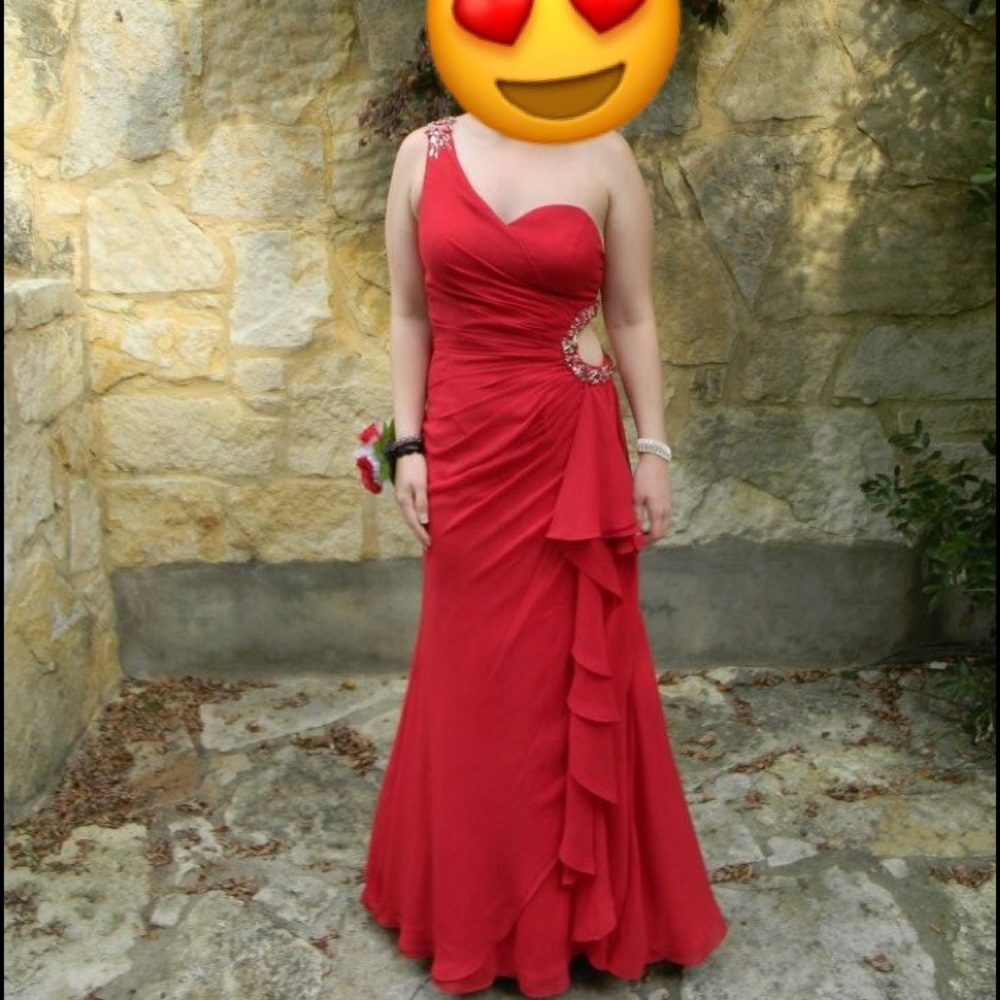 Red Formal/ Prom dress Size 8