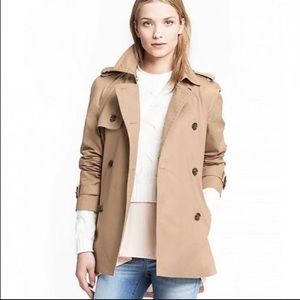 Like New Banana Republic Swing Trench Coat