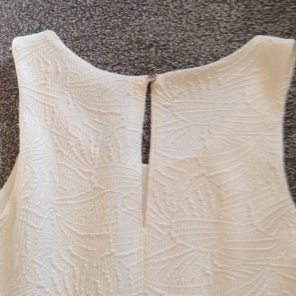 Express dress - Picture 4 of 5