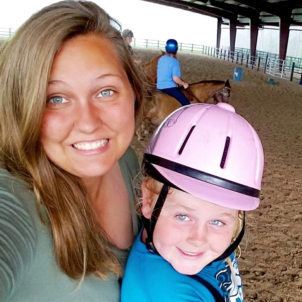 Meet your Posher, Rachel