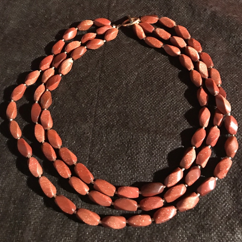 Genuine Aventurine necklace Mint condition 16"