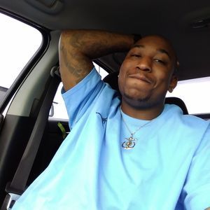 Meet your Posher, Deshannon