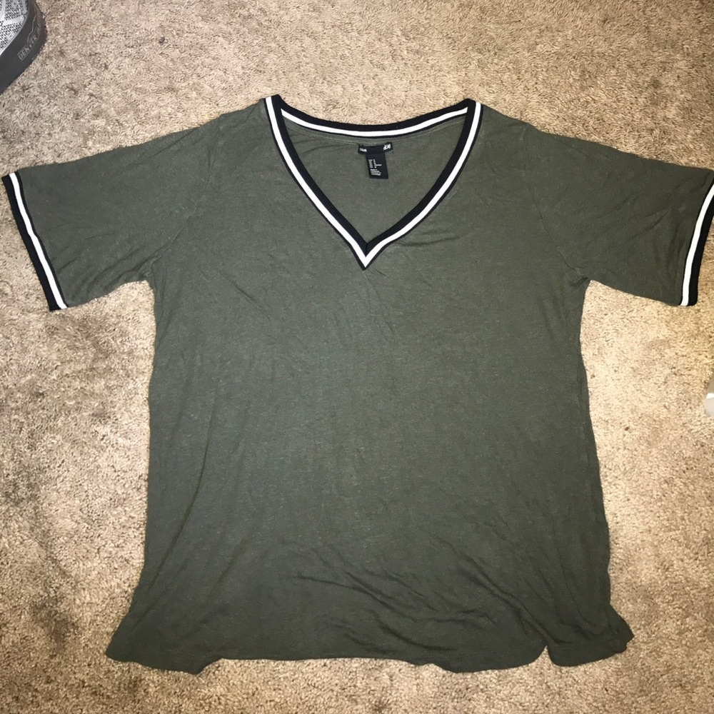 REDUCED PRICE H&M shirt