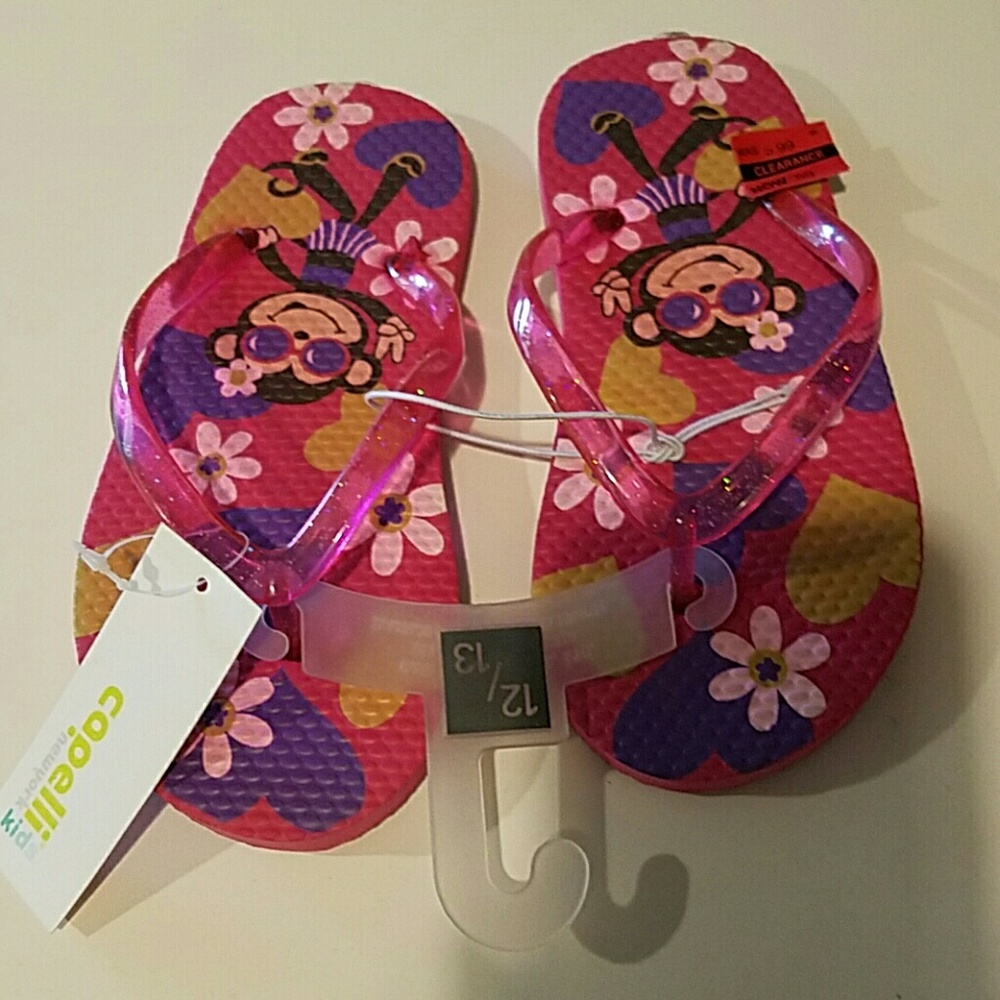 Girl's flip-flops