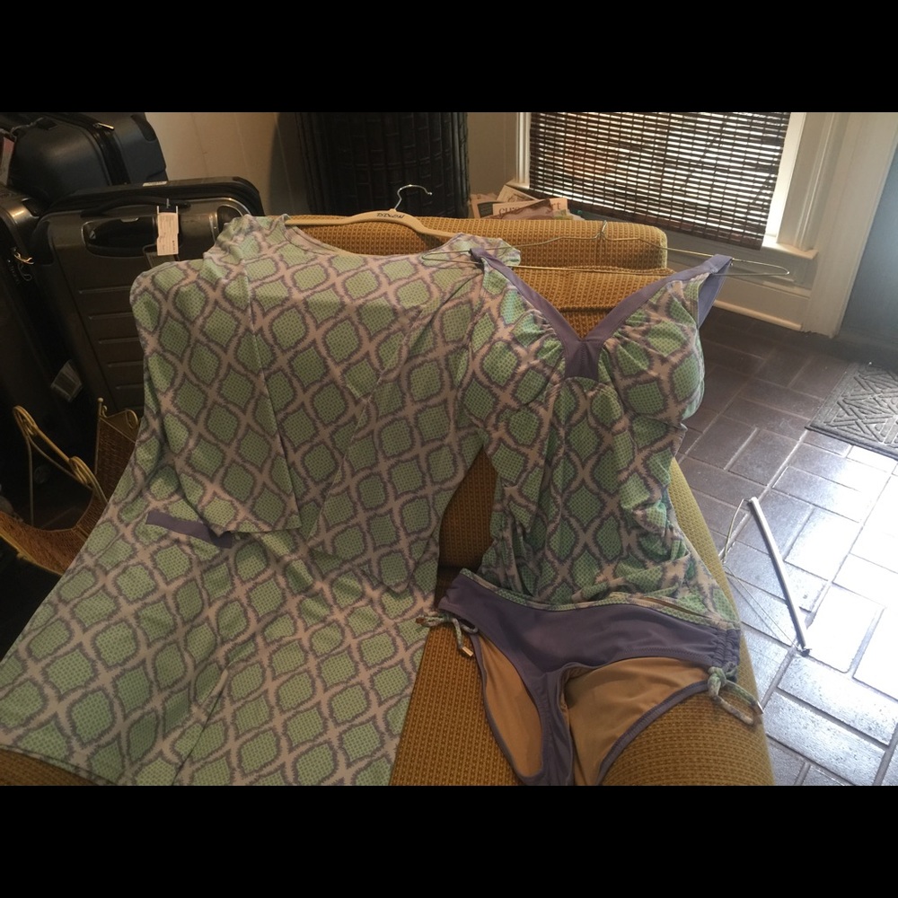 BNWOT CABANA LIFE SWIM TRIO Top/M BOT/L Dress/L