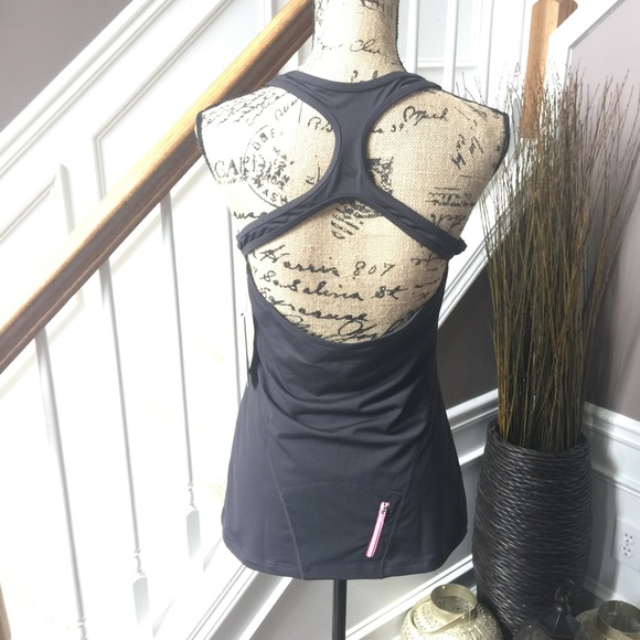 Compression Fit Workout Tank - Picture 3 of 8