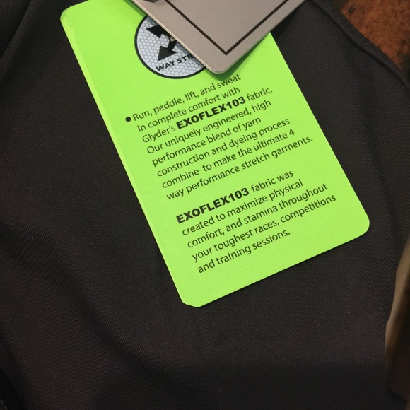 Compression Fit Workout Tank - Picture 7 of 8