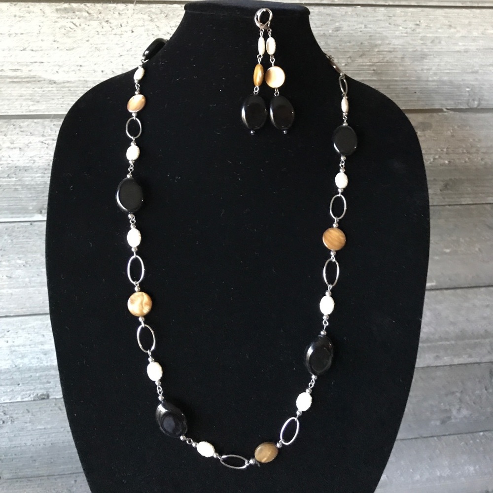 🎈Necklace and earrings