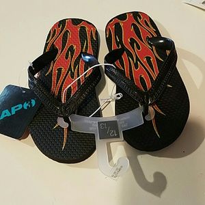 Boys flip-flops