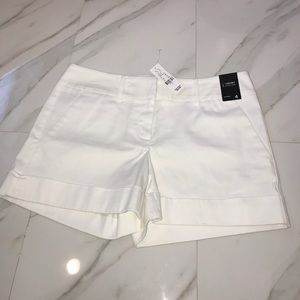 ⭐️✨NWT WHITE SHORTS✨⭐️
