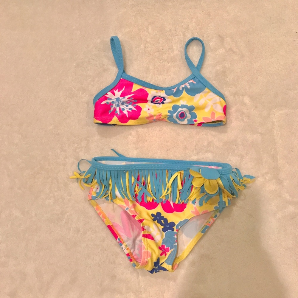 Cute 2 piece! 👙