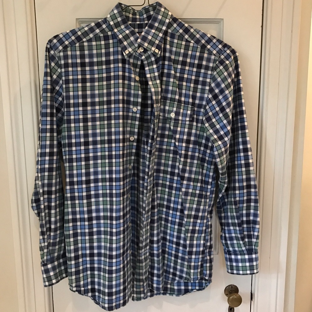 Vineyard Vines Button down