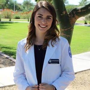 Meet your Posher, Christina