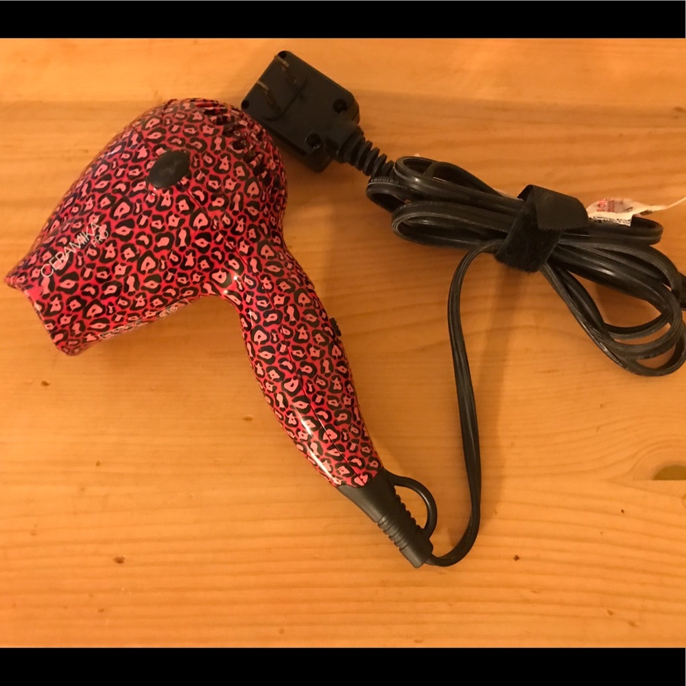 mini blow dryer 💁🏻