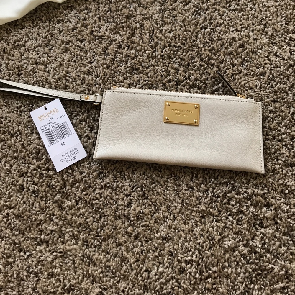 Wristlet