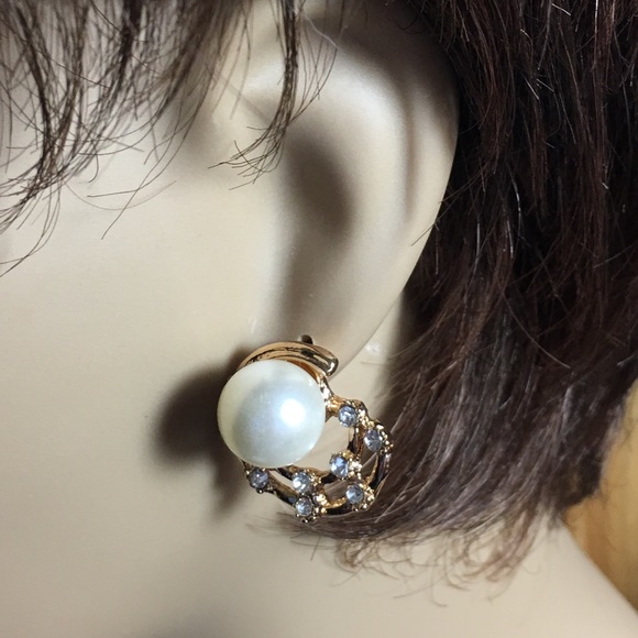 CZ Pearl Web Earrings - Picture 2 of 8
