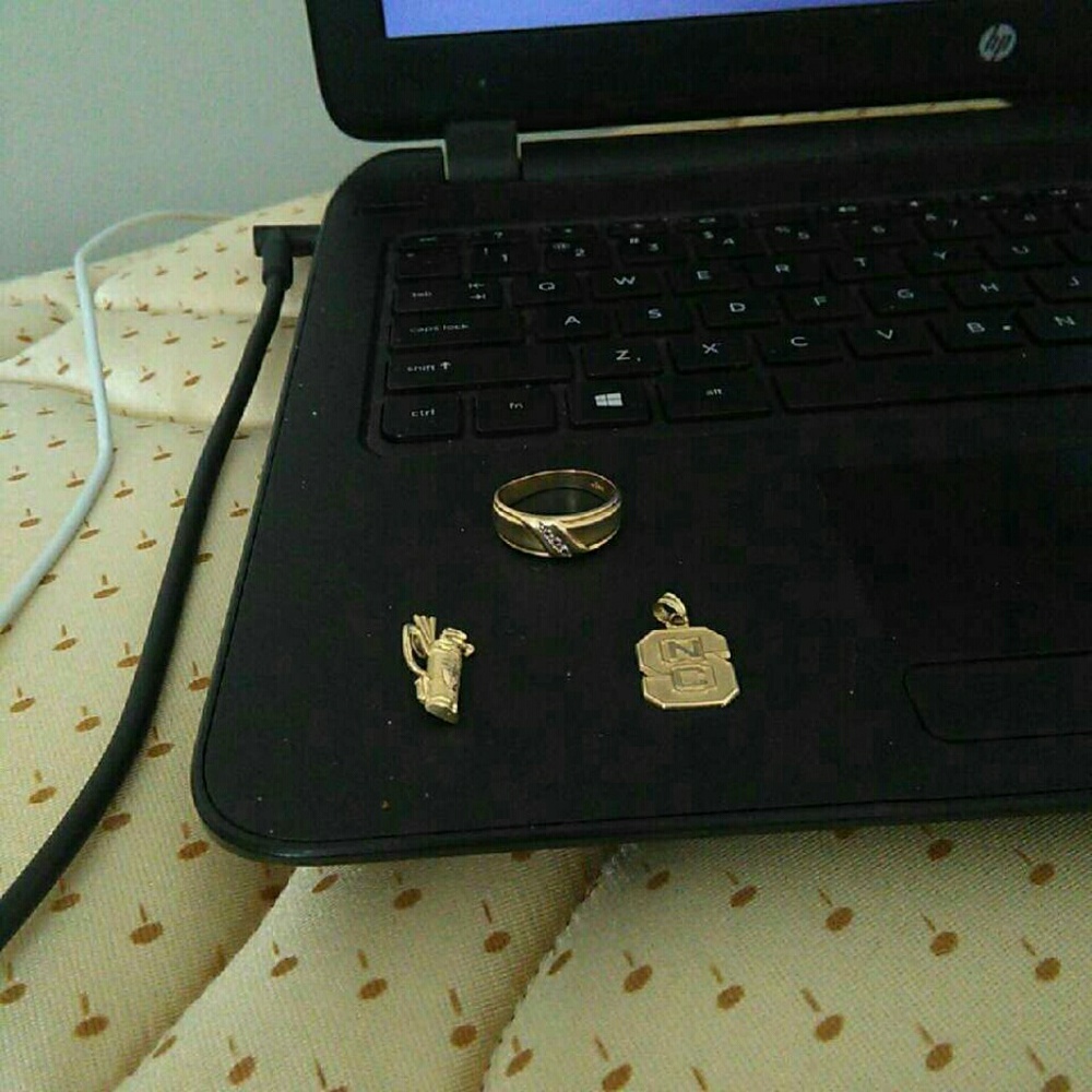 Gold ring 14k NCS charm 14k golf clubs